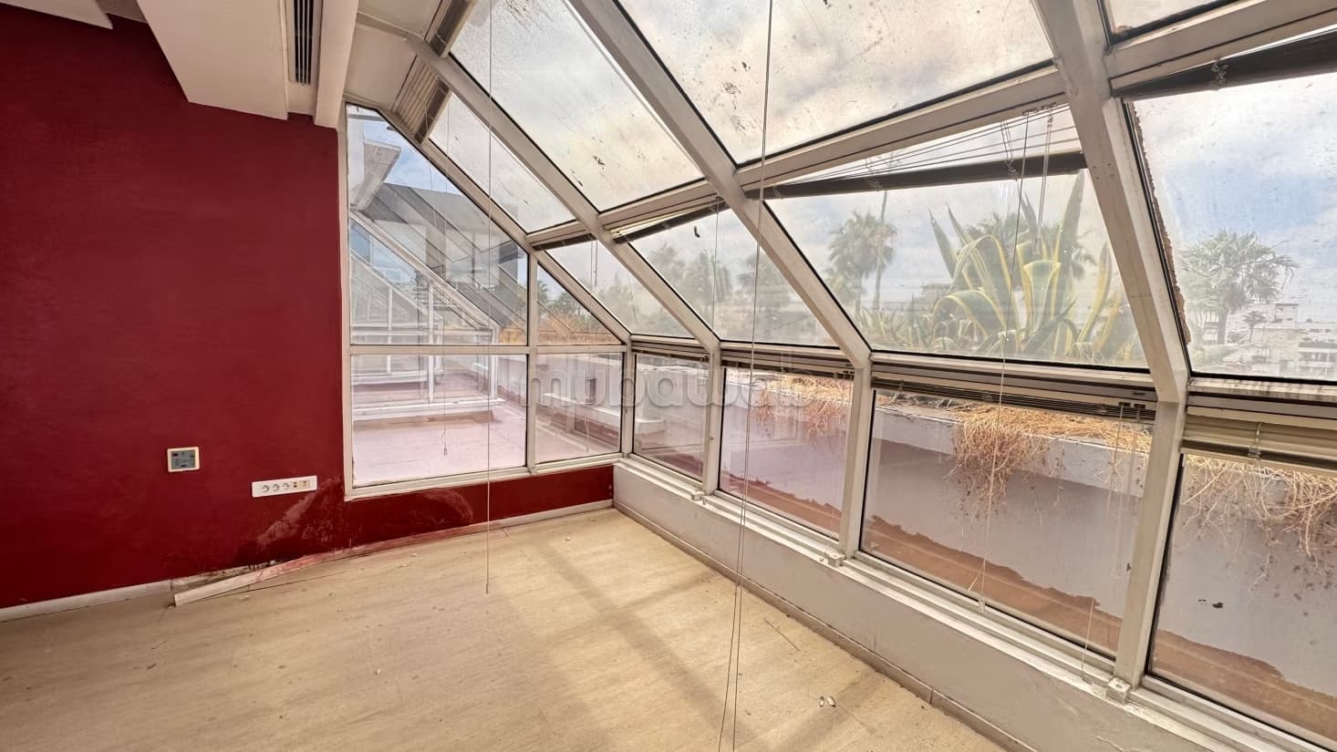 Beaux bureaux à louer à Gauthier. Superficie 330 m²