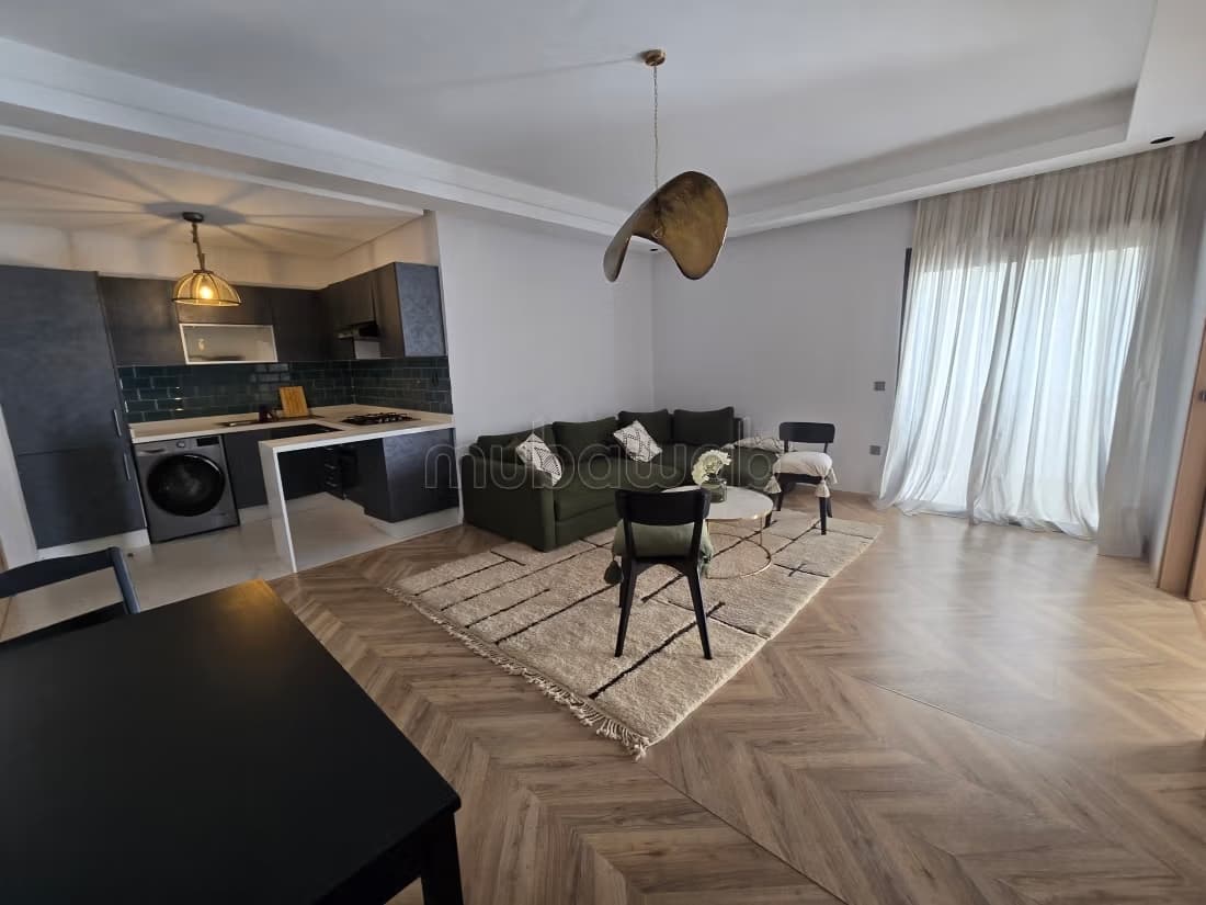 Grand Studio meublé au CIL