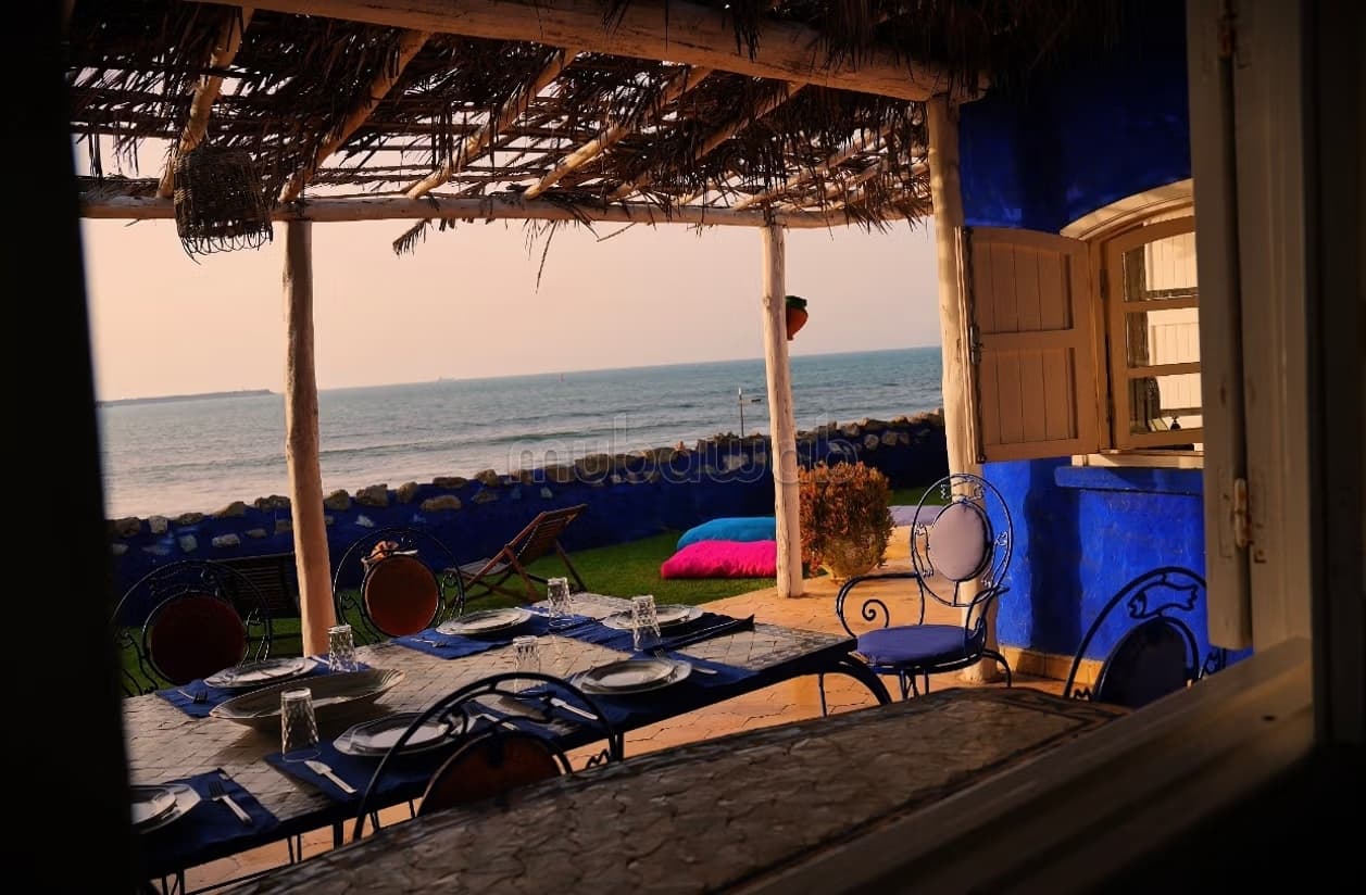 Cabanon bleu en front de mer Avec jardin terrasse