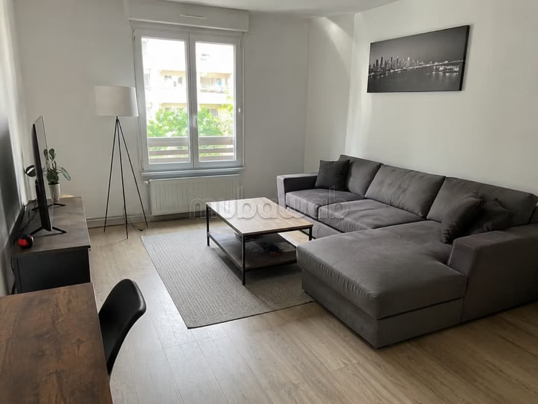 Appartement 2chambres salon victor hugo LAV7