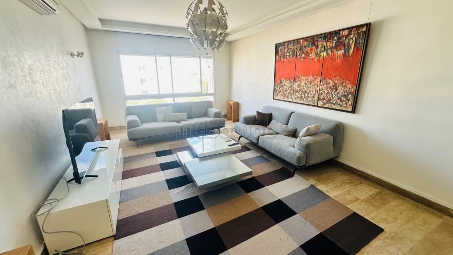 Superbe Appartement de 180 m² avec Bureau à Louer à Hay Riad
