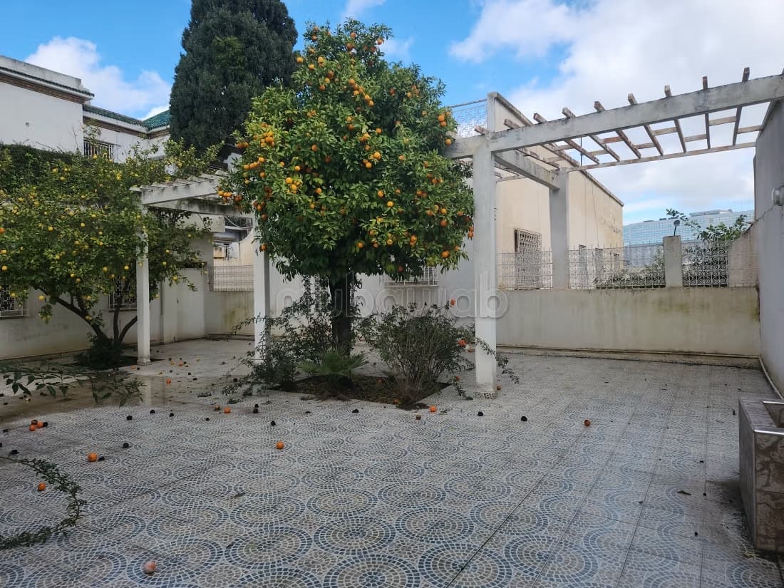 Villa à rénover bel vue proximité hôtel transatlantique pour...