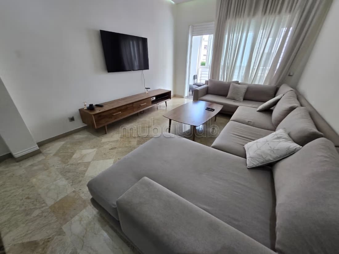 Bel appartement à vendre à Bourgogne Est. Surface totale 141...