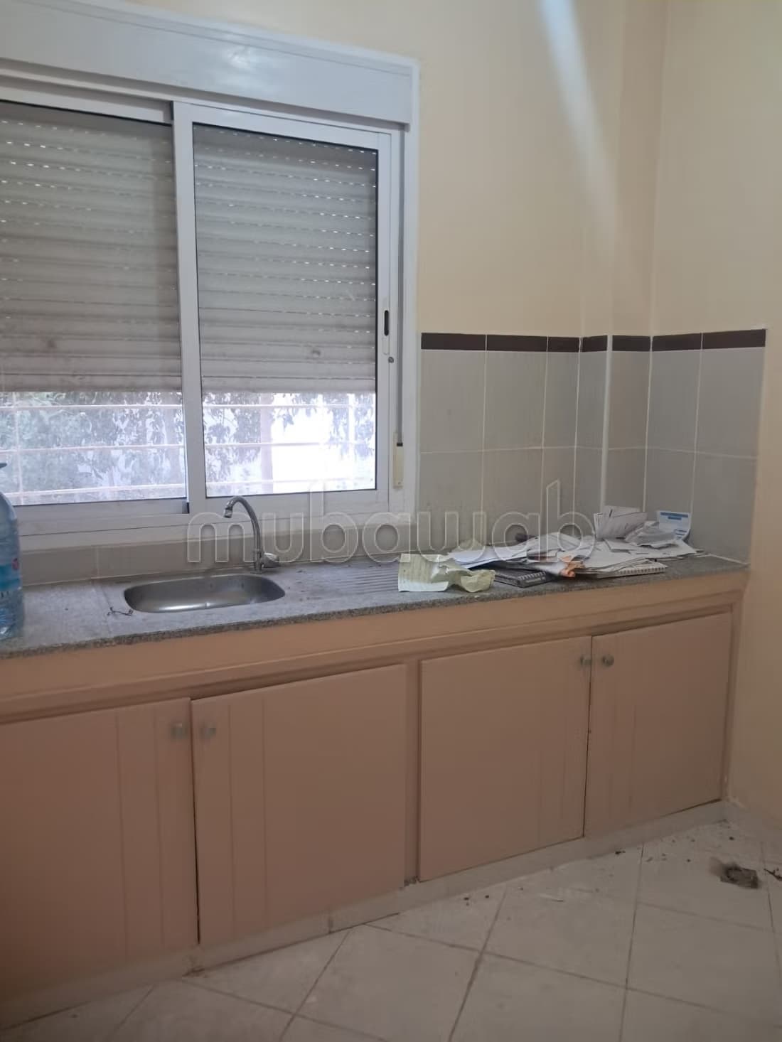 Vend appartement à Hay Houda. 3 pièces confortables