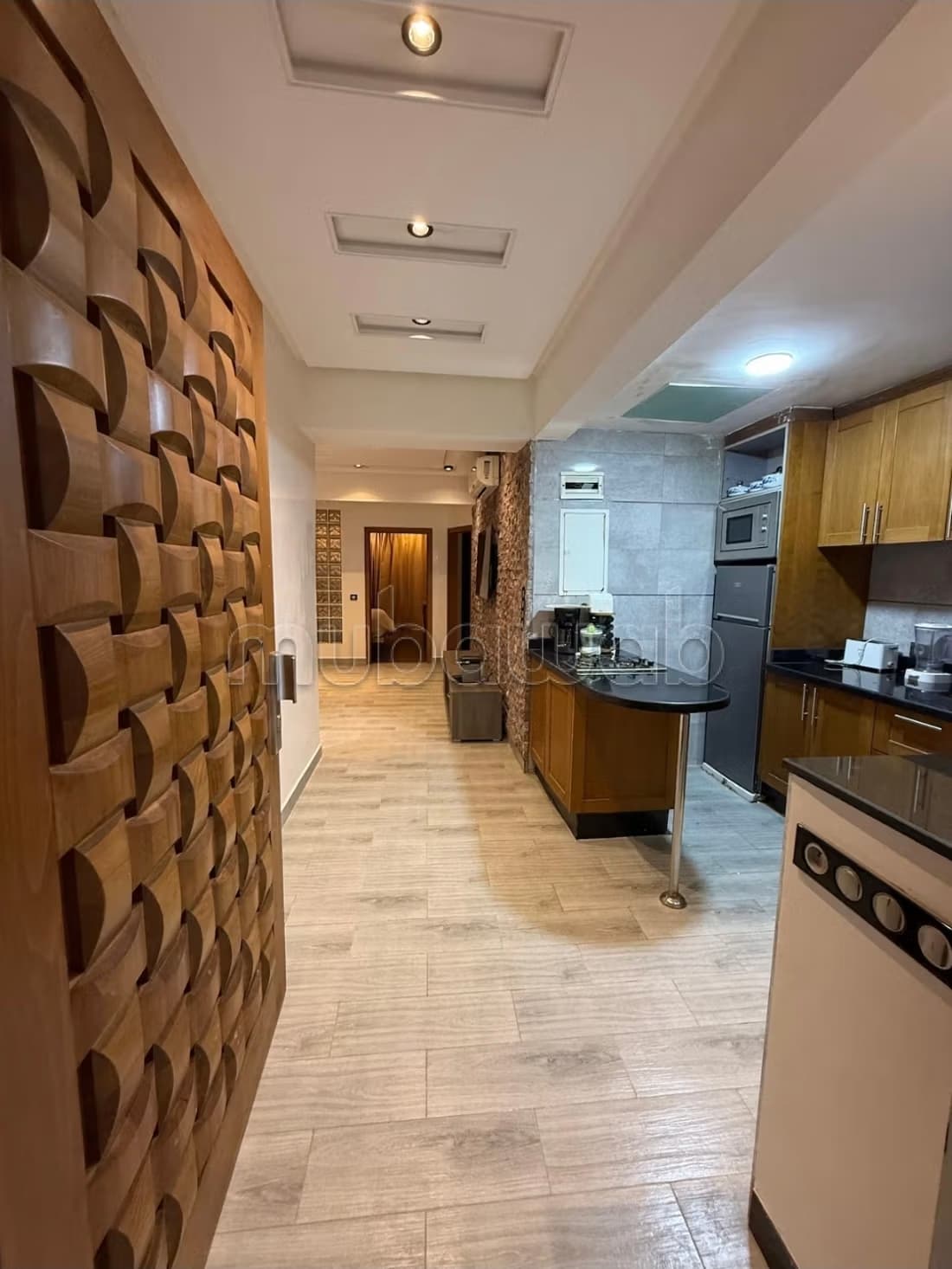 Bel appartement en location à Abattoirs. 2 chambres