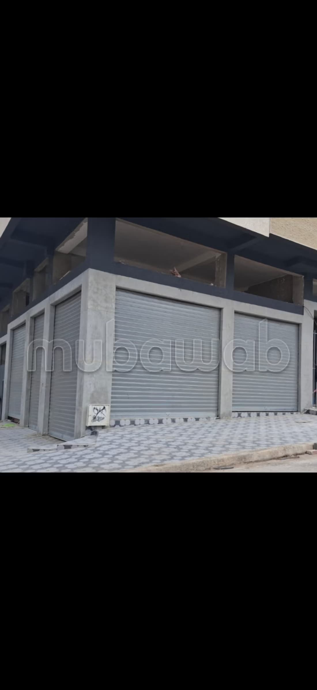 Magasin d angle exceptionnel à bouskoura