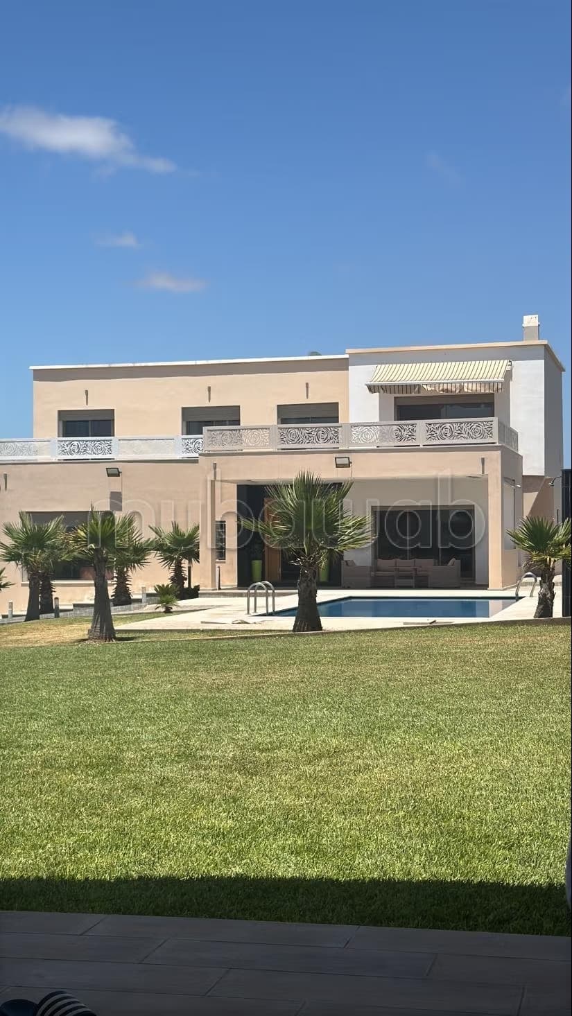 Somptueuse villa à louer à Lorangeraie Souissi. Sans vis a...