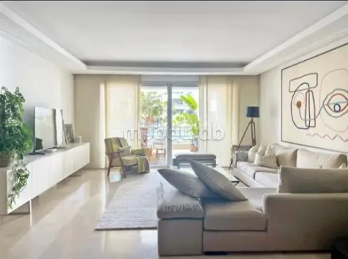 Location d'un appartement à Ain Diab Extension. 3 chambres a...