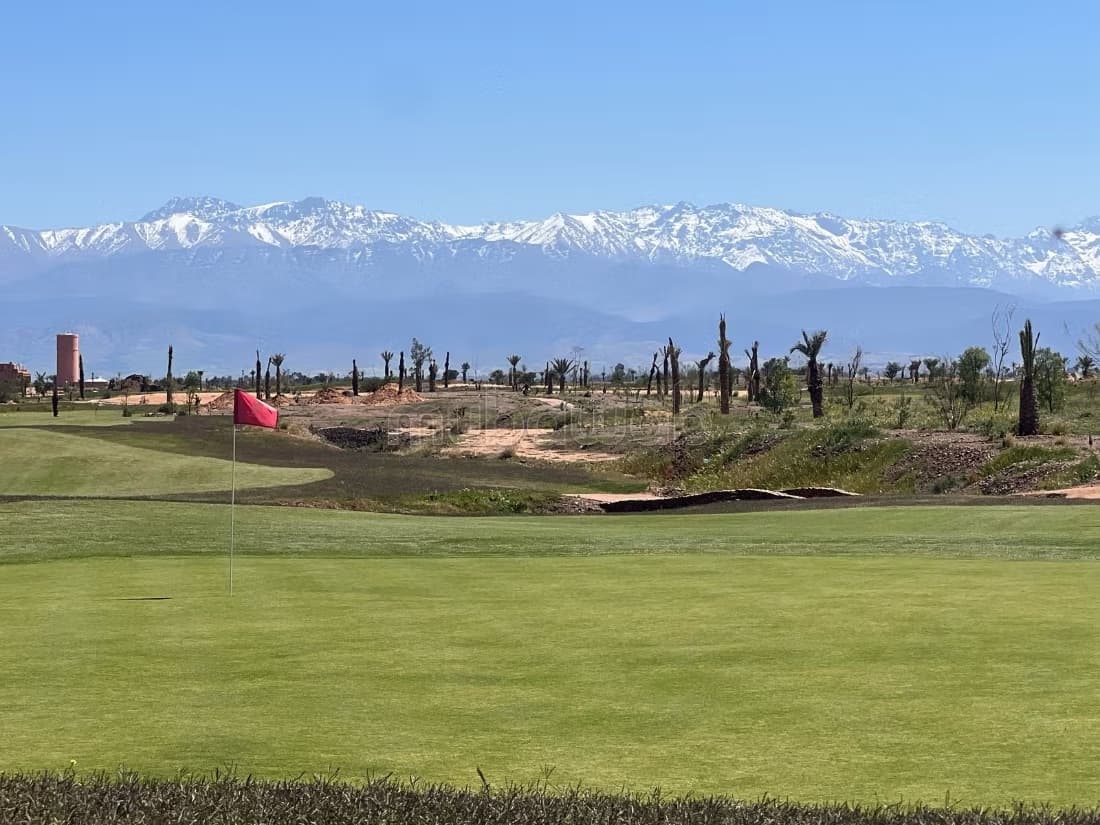 Terrain d’exception en 1ère Ligne du Golf d’Akenza