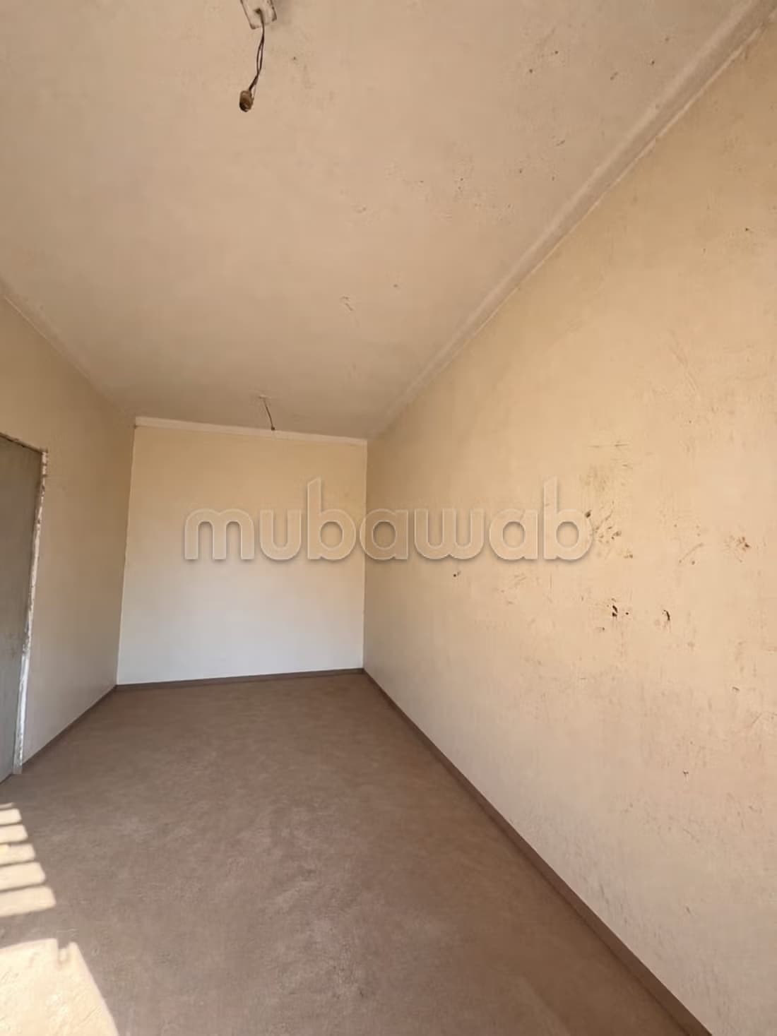 Louez ce local commercial à Massira 2. Surface de 16 m²