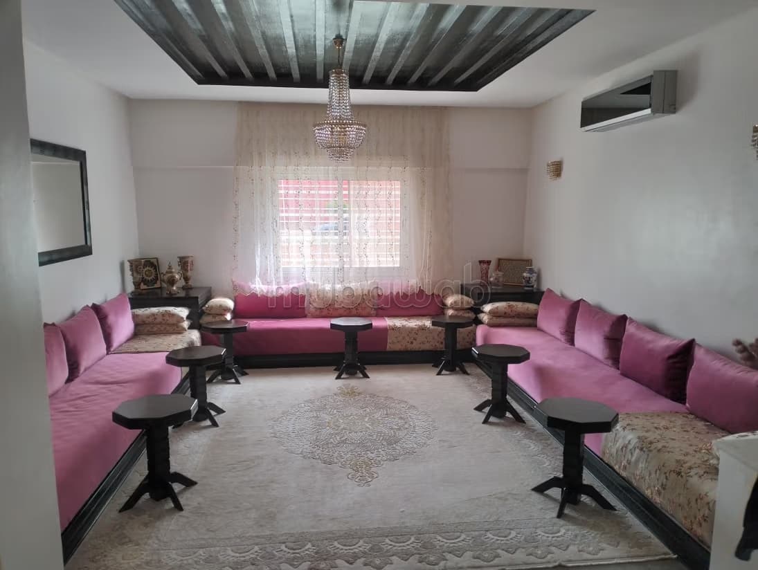 Bel appartement RDC 2 chambres et 2 salons