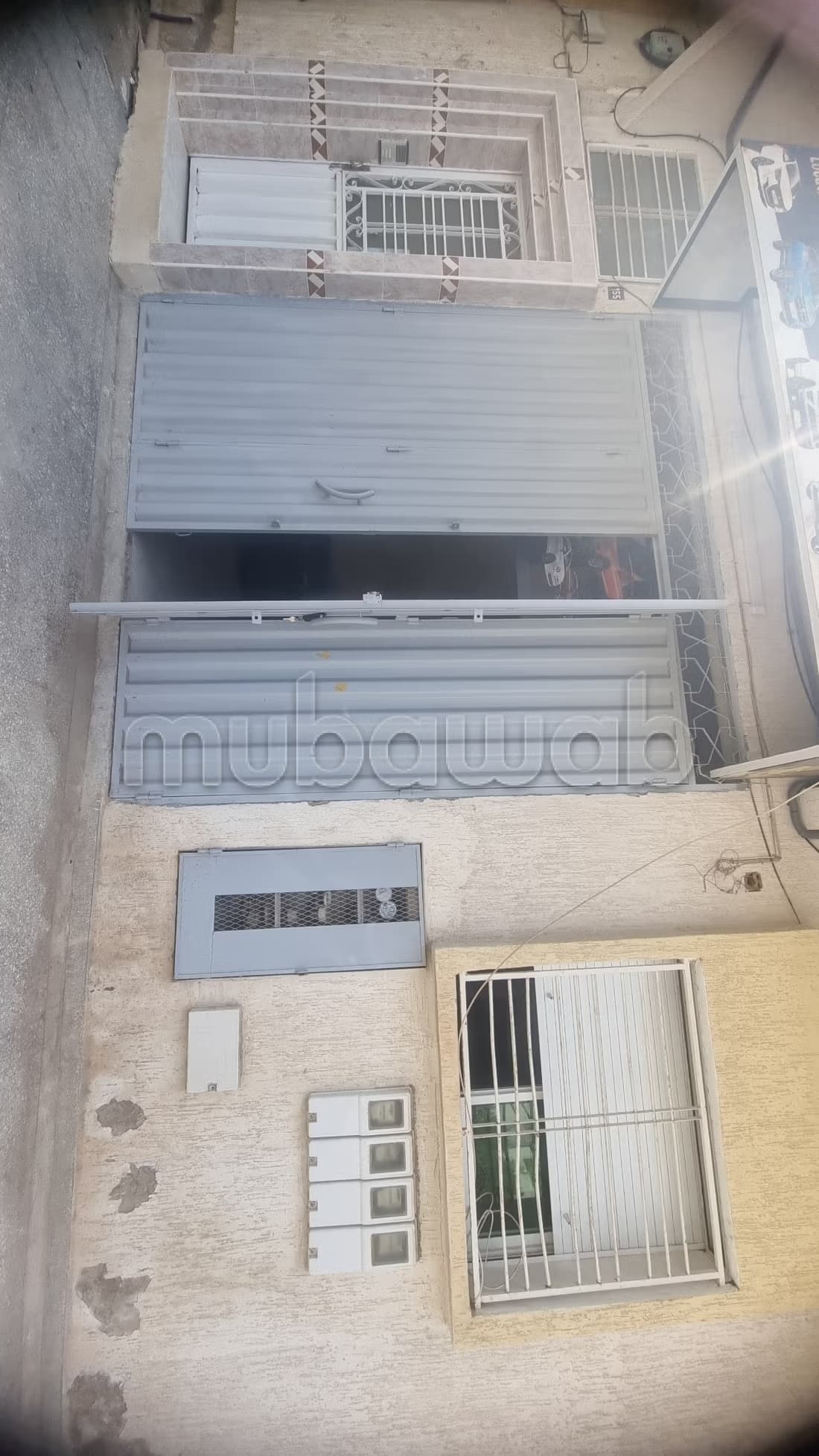 Local commercial en location à Al Hadiqa. Superficie 25 m²