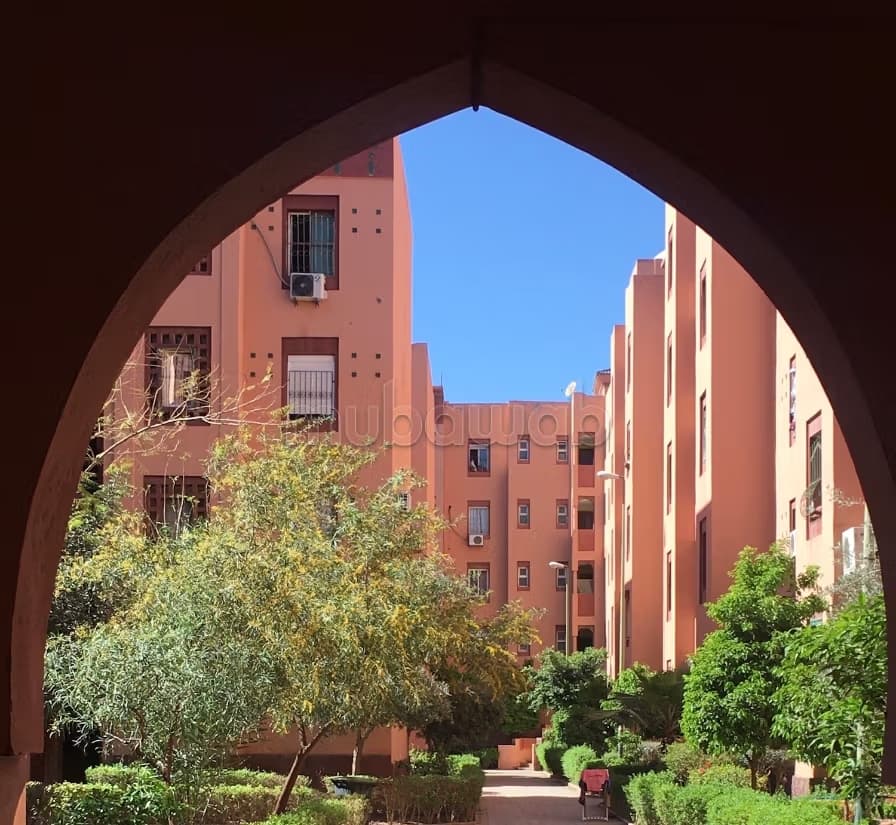 Appartement vide à louer situé à Mabrouka Najd