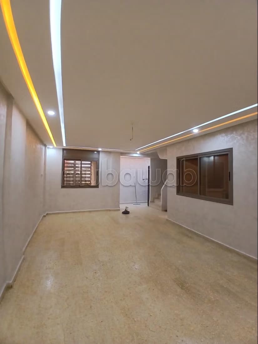 Duplex du rez-de-chaussée et du premier étage 130 mètres
