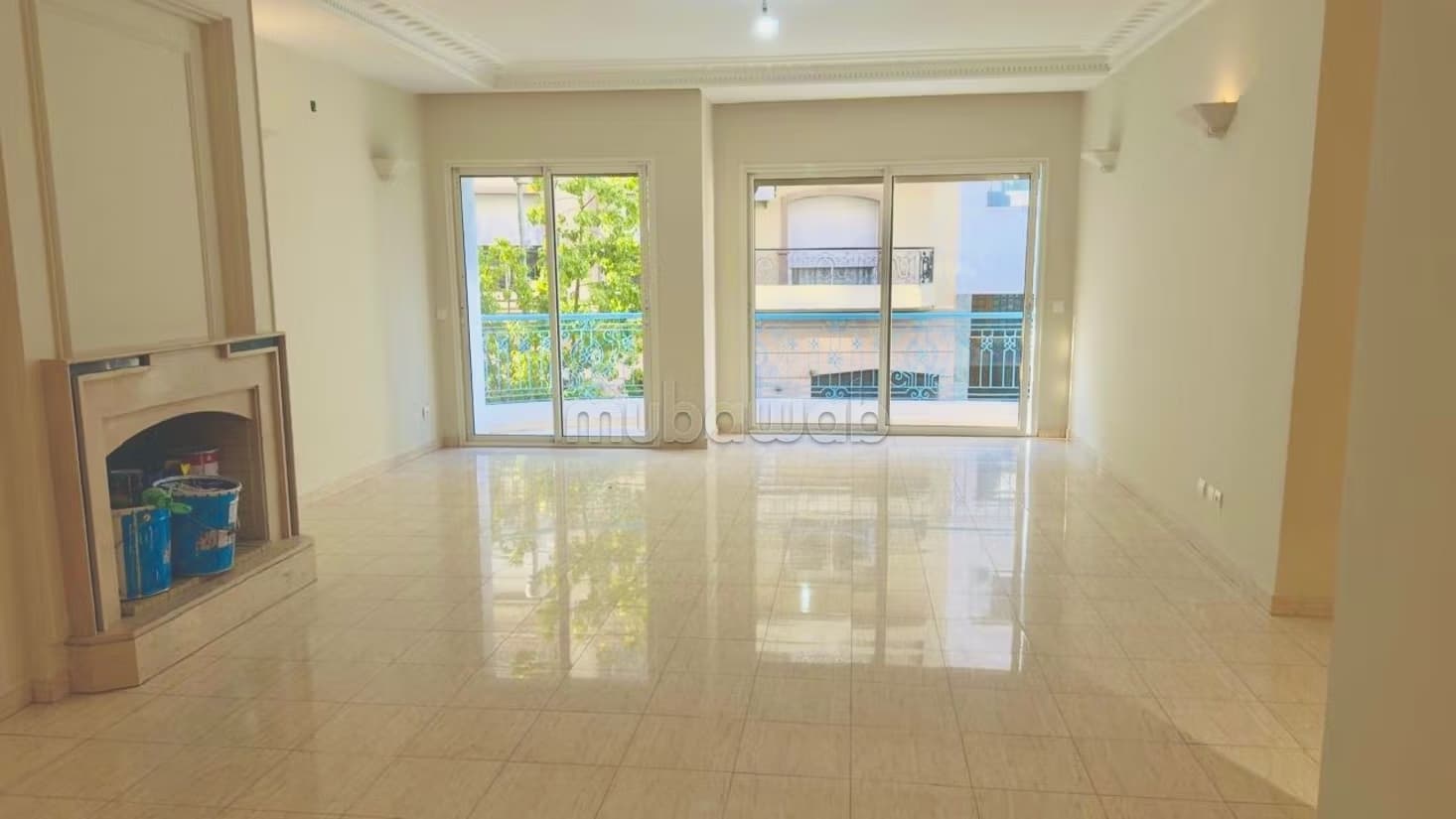 Appartement à l'achat à Racine. Superficie 153 m²