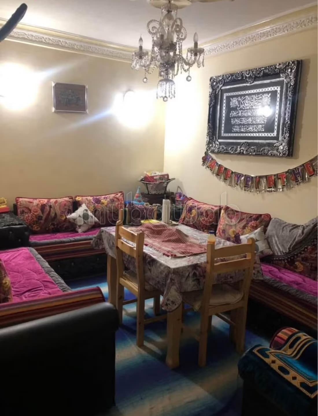 Bel appartement à vendre à Al Baraka. Superficie totale de 5...