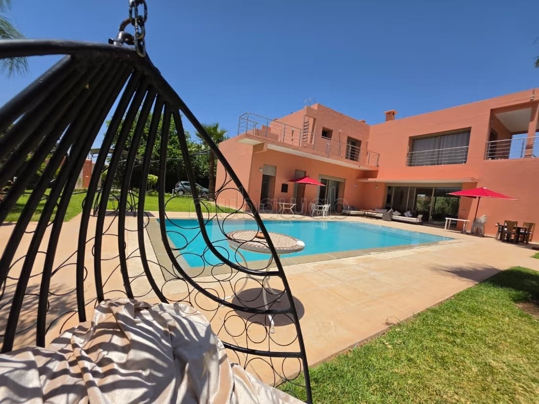 Maison à louer à Route de Fez. 5 pièces confortables. Bien m...