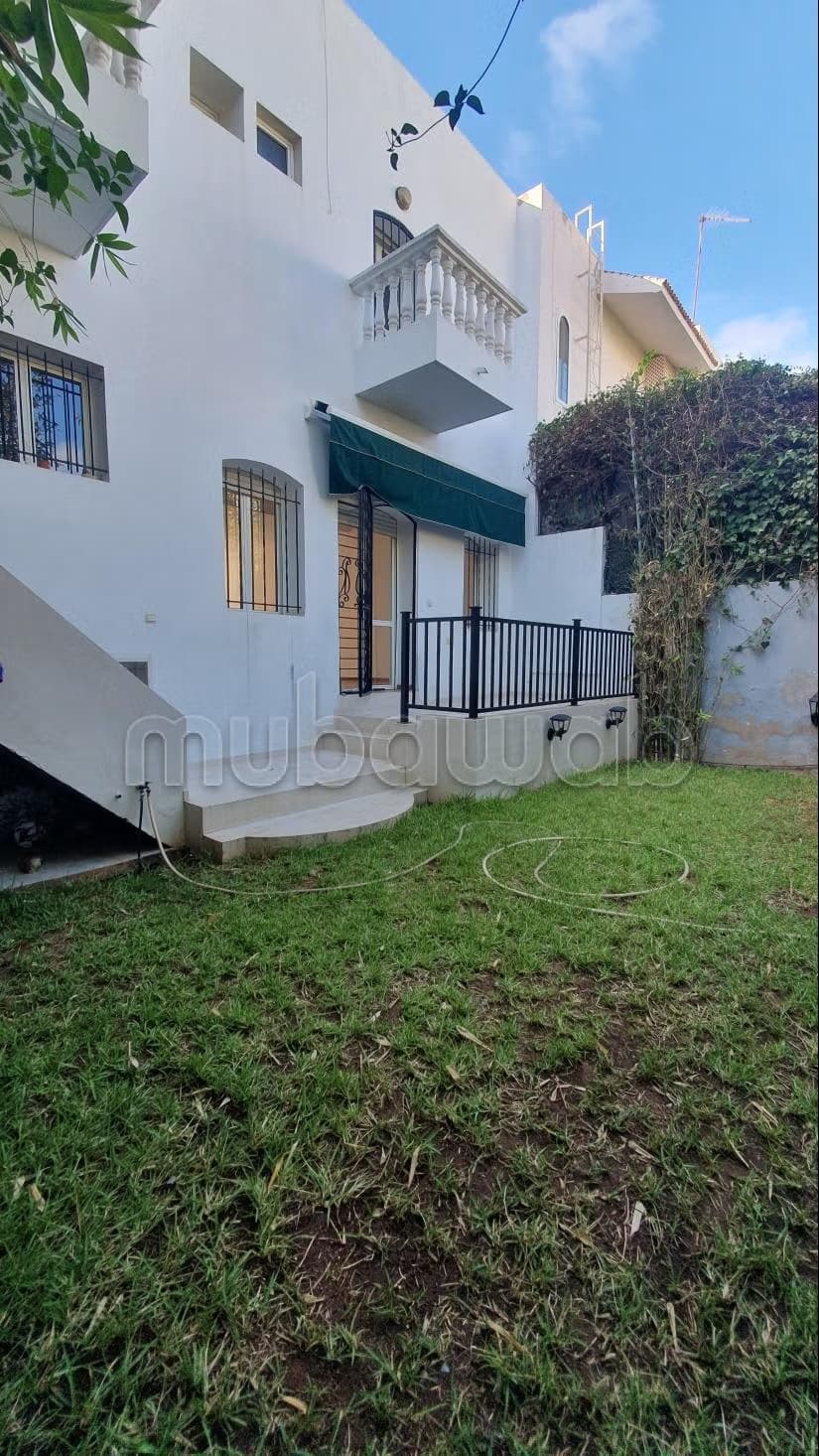 Villa à louer à Cil