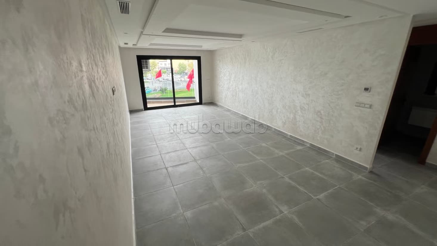 154 m² avec vue dégagée et parking