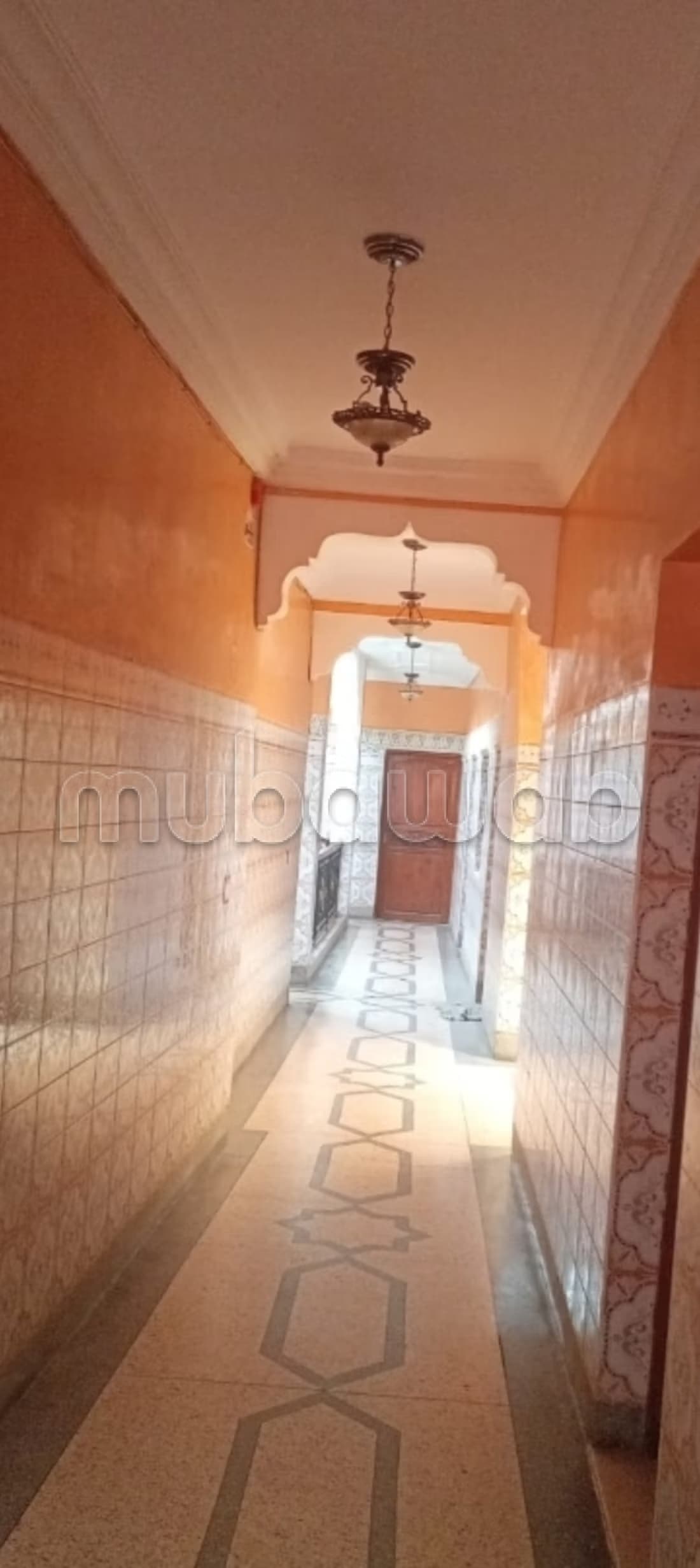 Bureaux à louer à Hay Dakhla. Superficie 177 m²