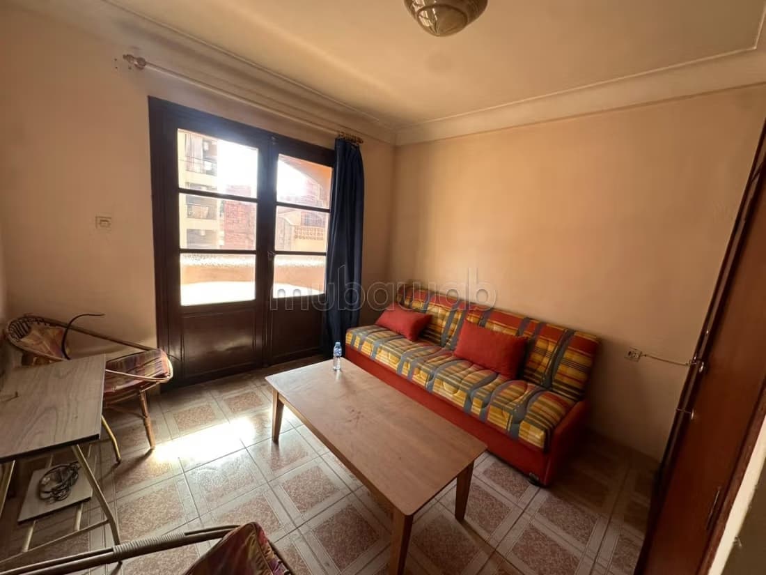 À VENDRE – Studio à rénover au cœur de Guéliz