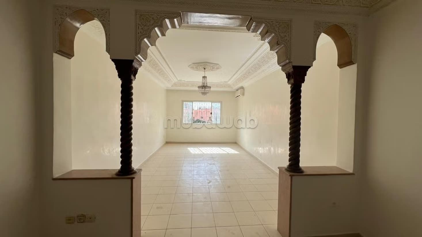 Appartement à louer à Samlalia. 4 grandes pièces. Système...