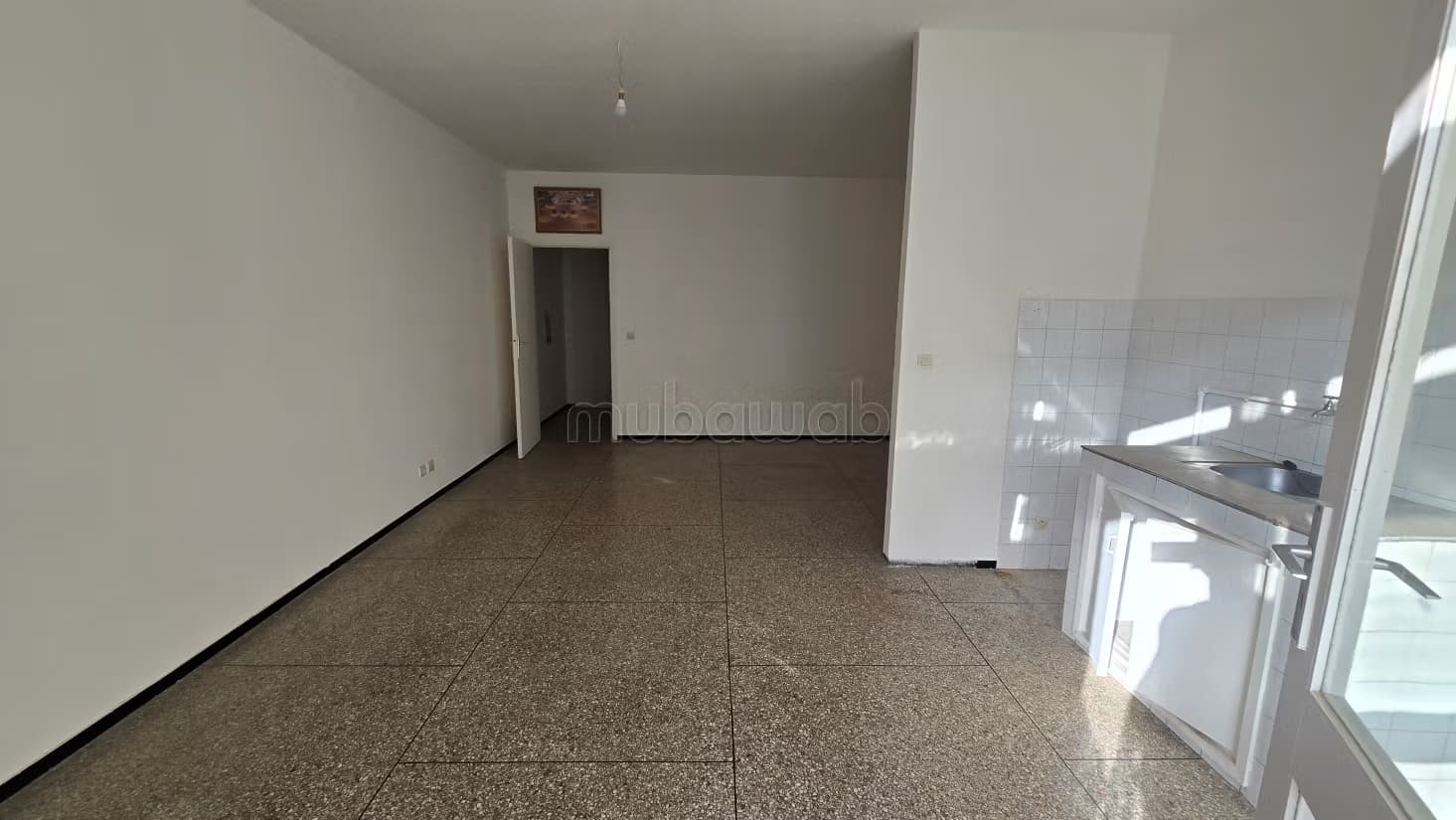 Studio à louer – Agdal