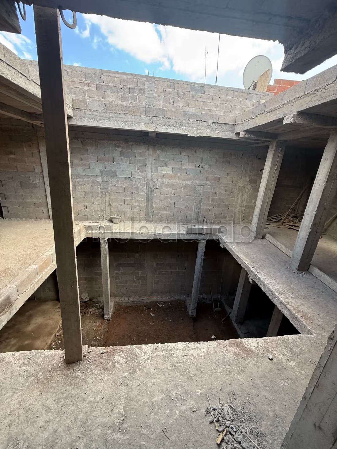 Riad Gros Œuvre à Vendre – Réquisition Bab Doukkala