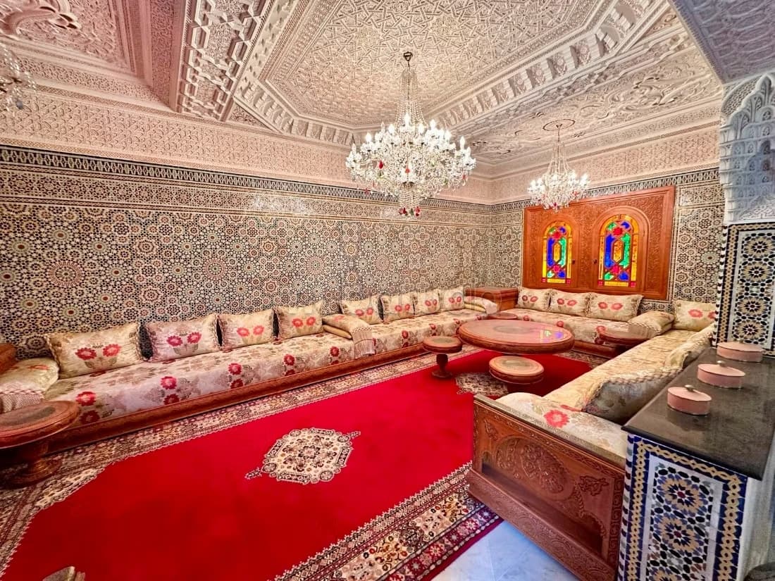 Villa de luxe meublée avec piscine à Targa