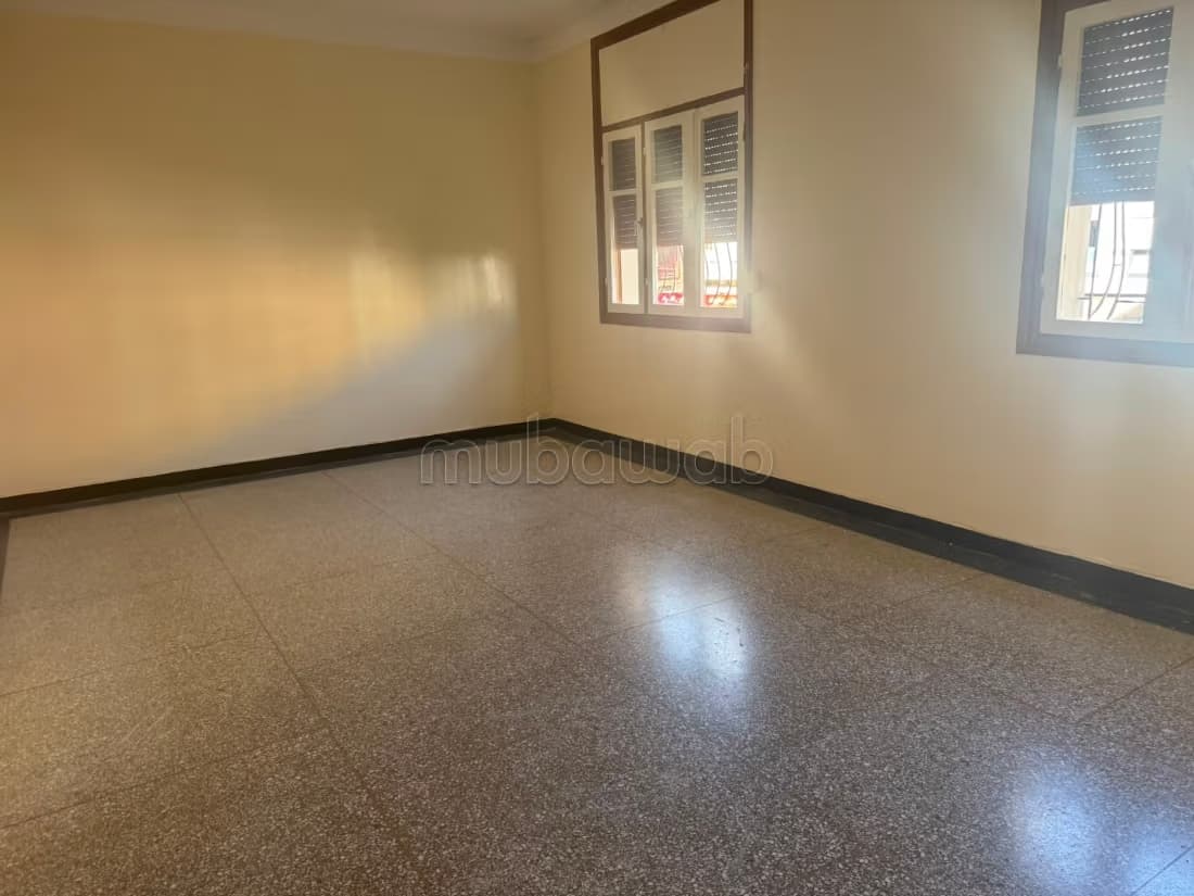 Appartement à louer à siyad azharoune