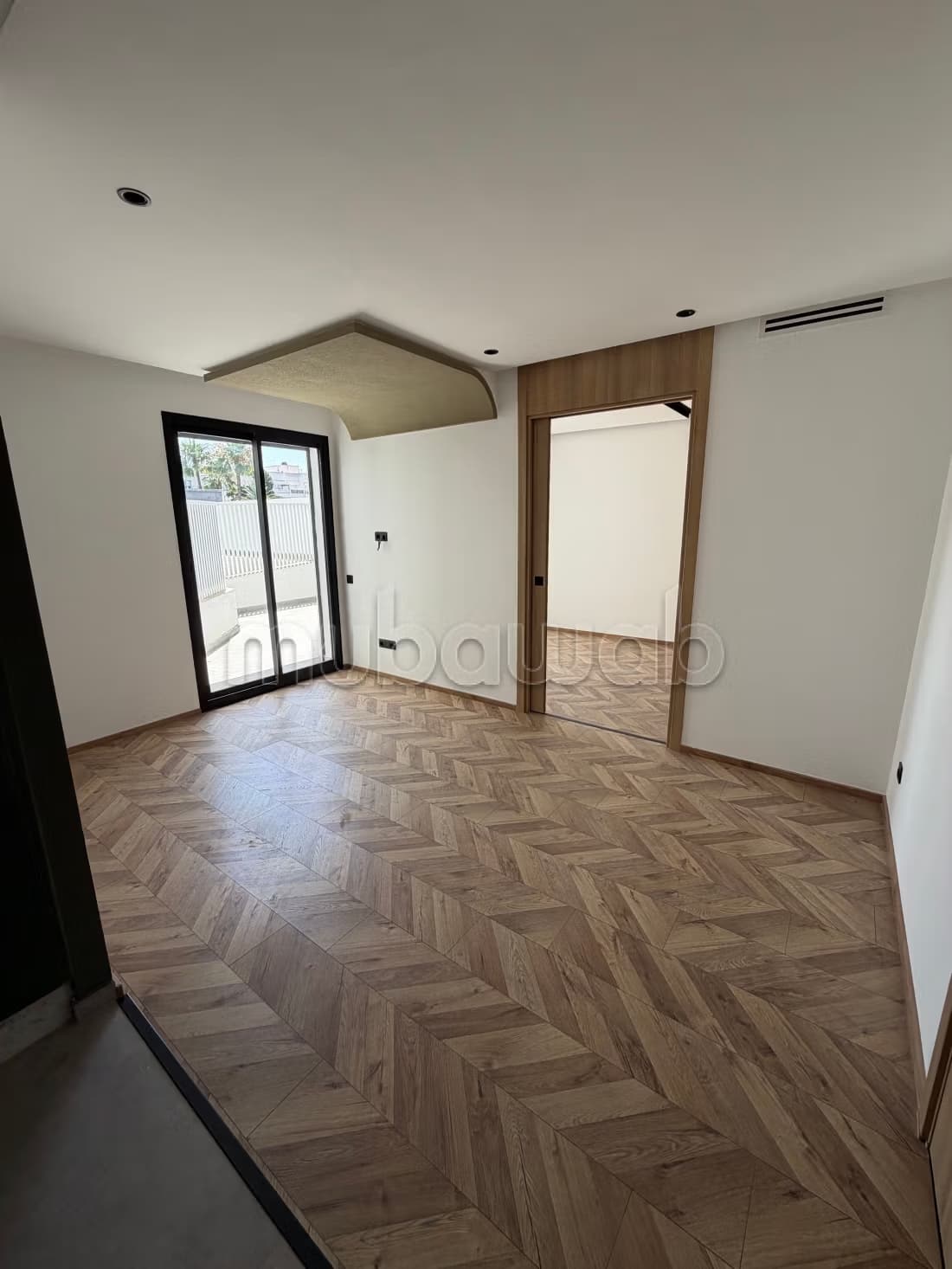 Studio neuf 50m2, terrasse & parking à Abdelmoumen