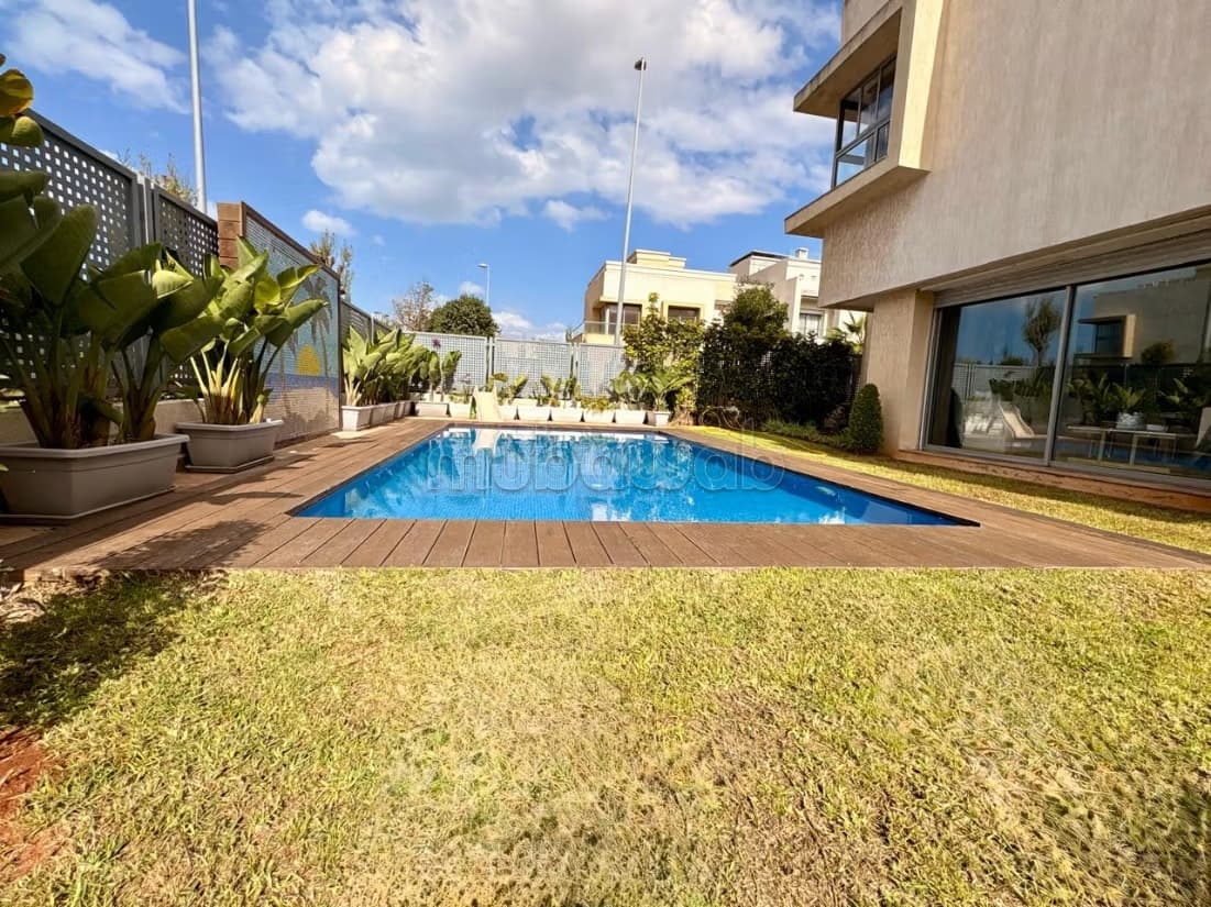 Villa à vendre à Darbouazza