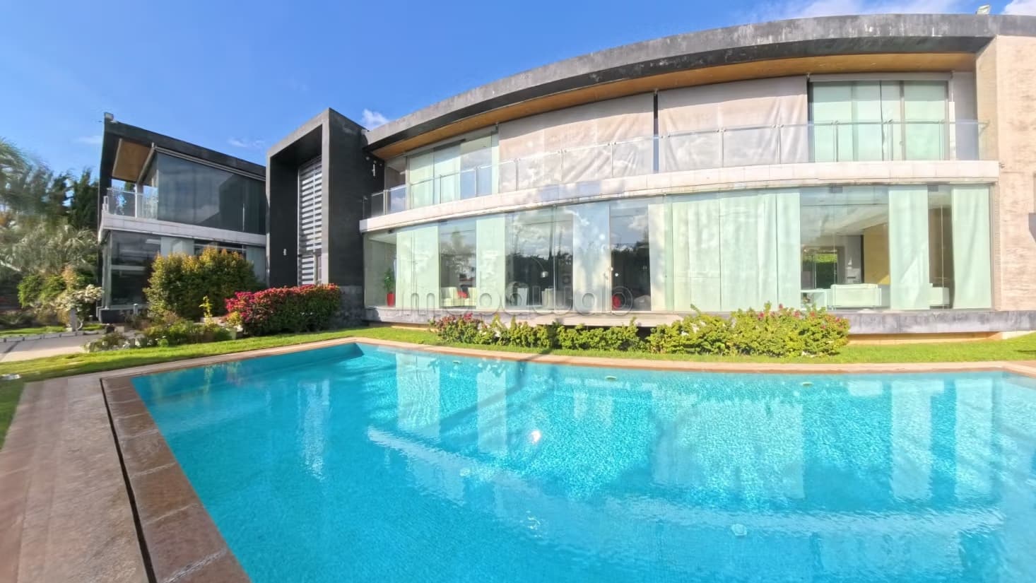 Villa d’Exception au Cœur du Souissi, Rabat