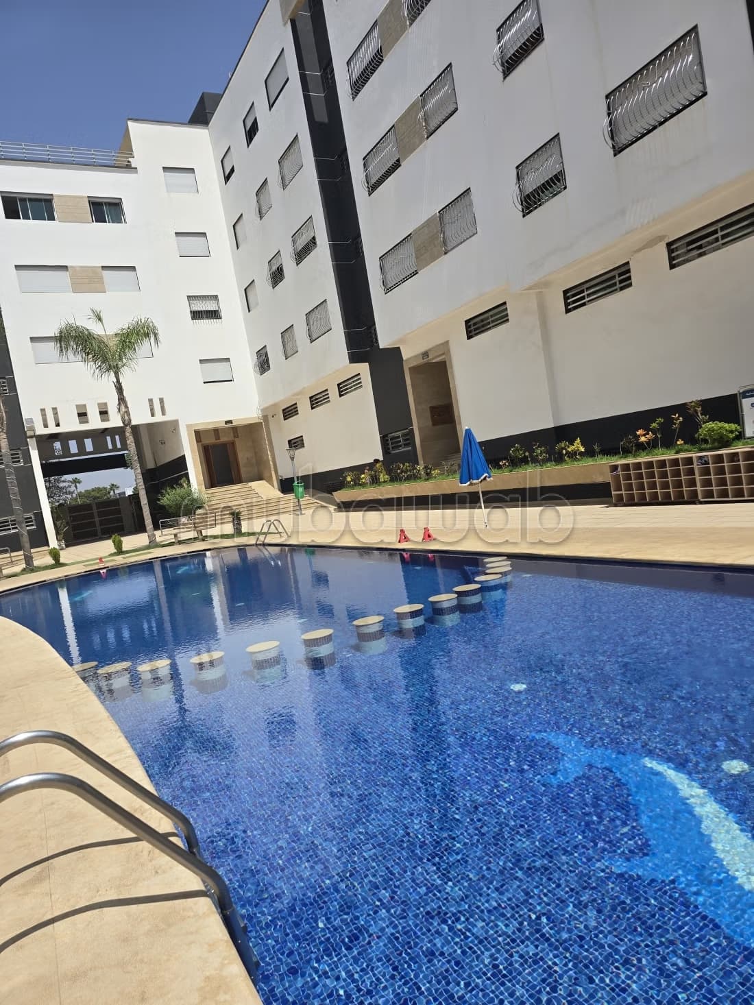 Appartement à vendre à résidence Touahri avec Piscine