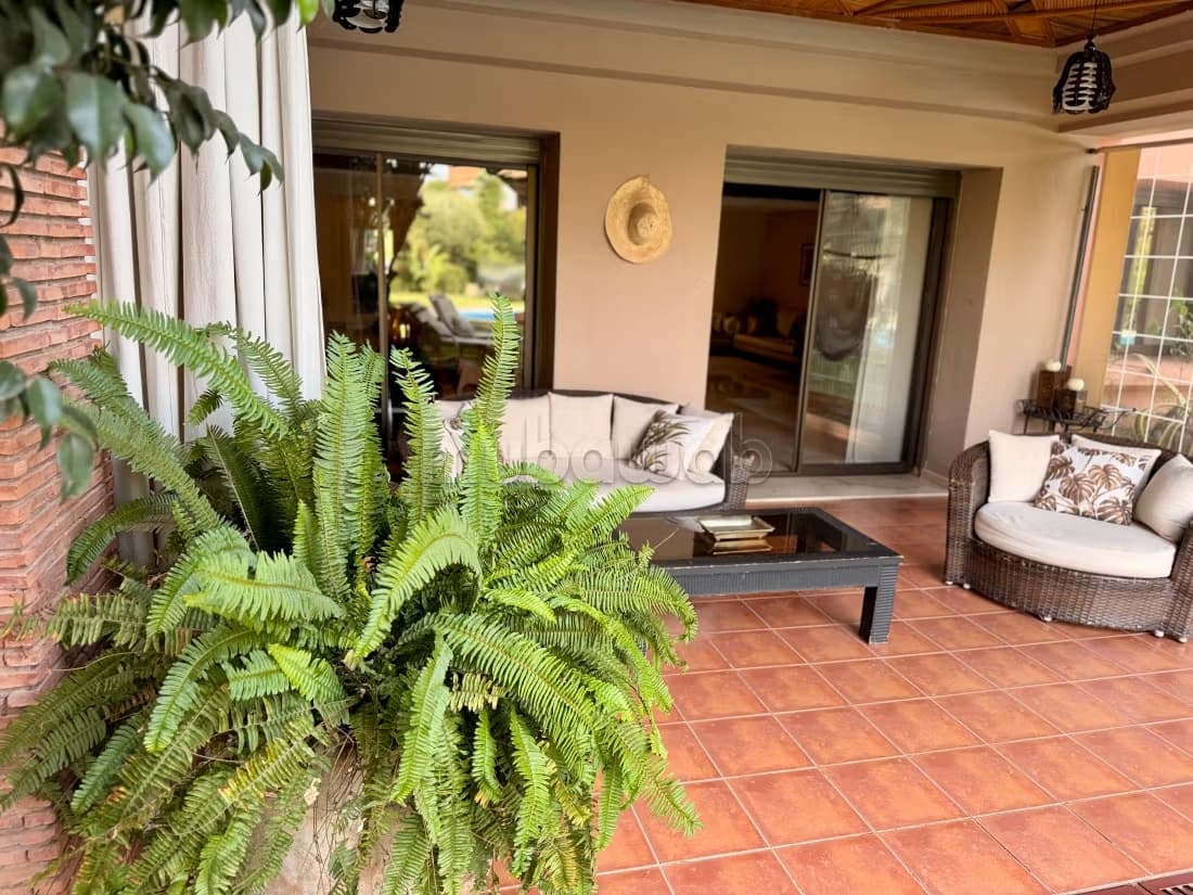 Agdal: Bel appartement à louer meublé, en 3 Ch, résidence av...