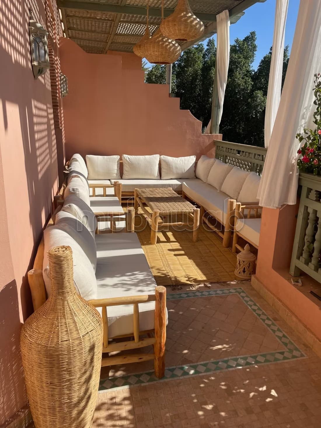 Appartement avec grande terrasse a la Palmeraie