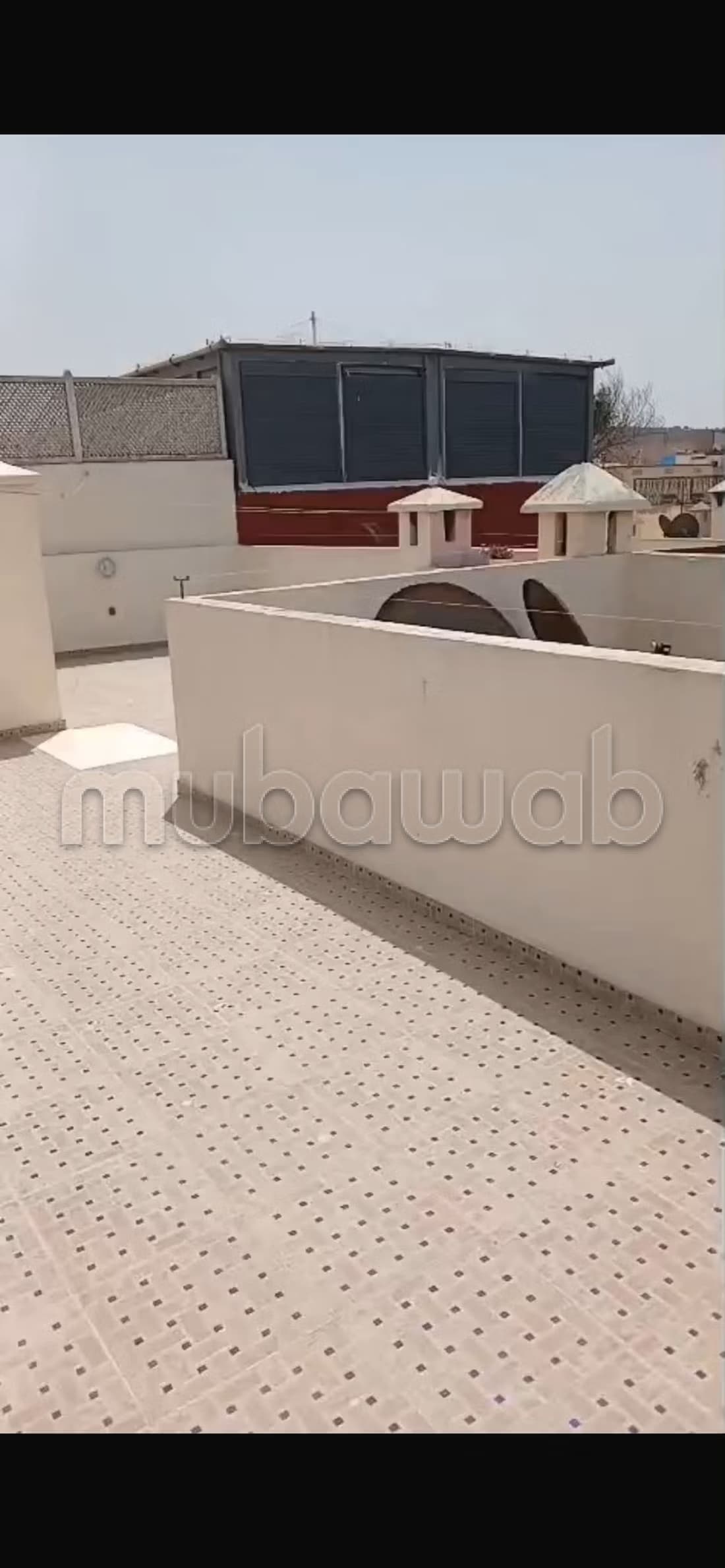 Superbe appartement avec terrasse privative à Erraounak