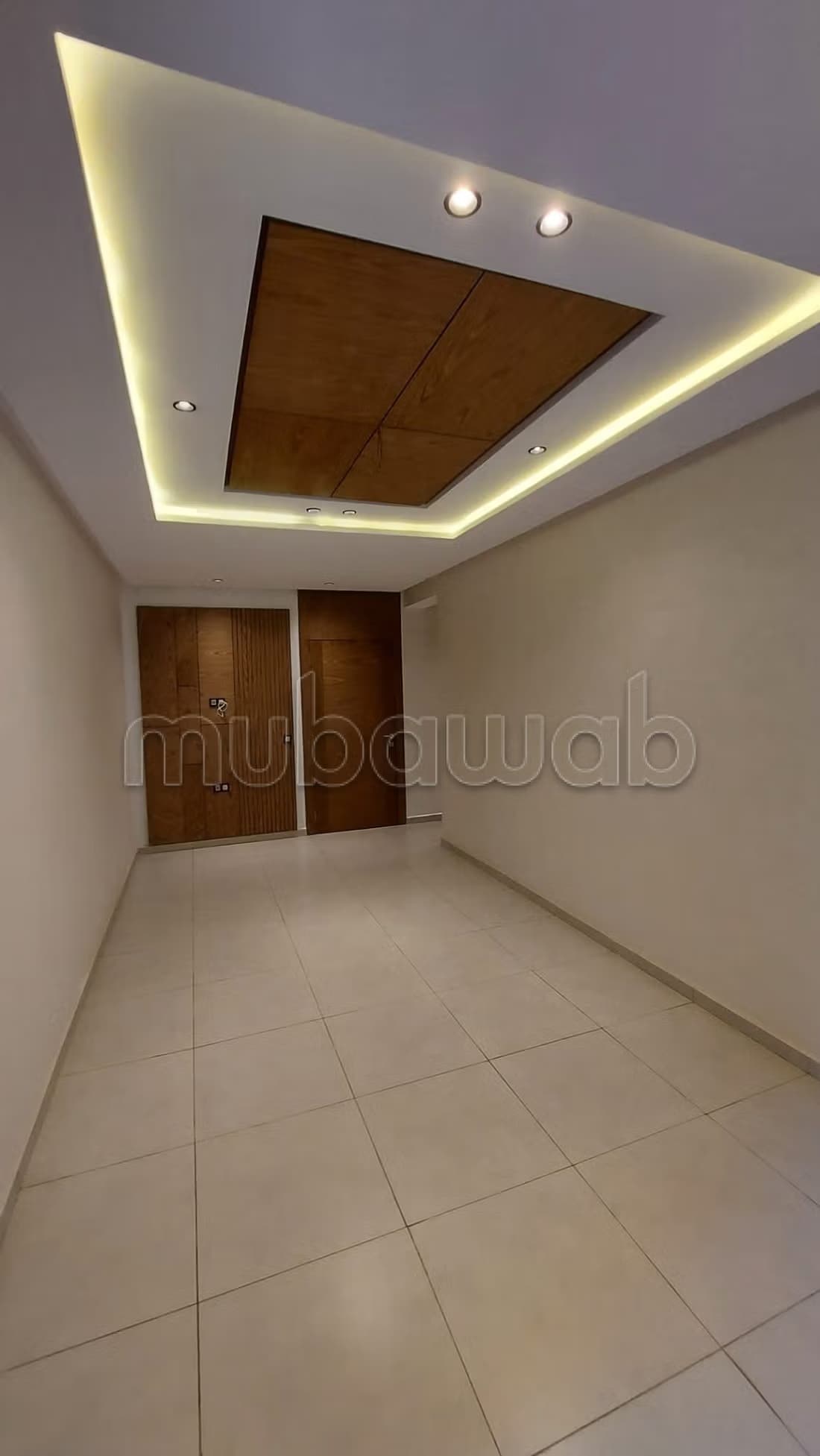 Superbe appartement à louer à Mimosas. Surface totale 74 m²...