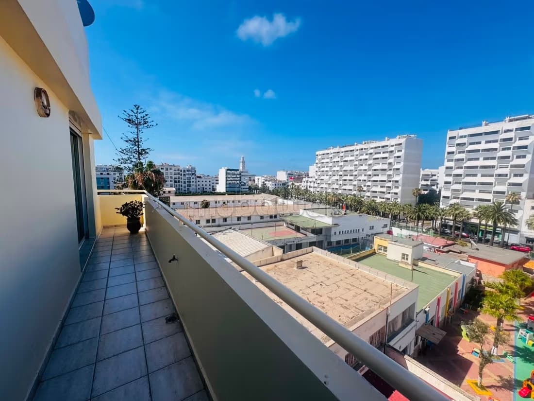 Duplex dernier etage terrasse