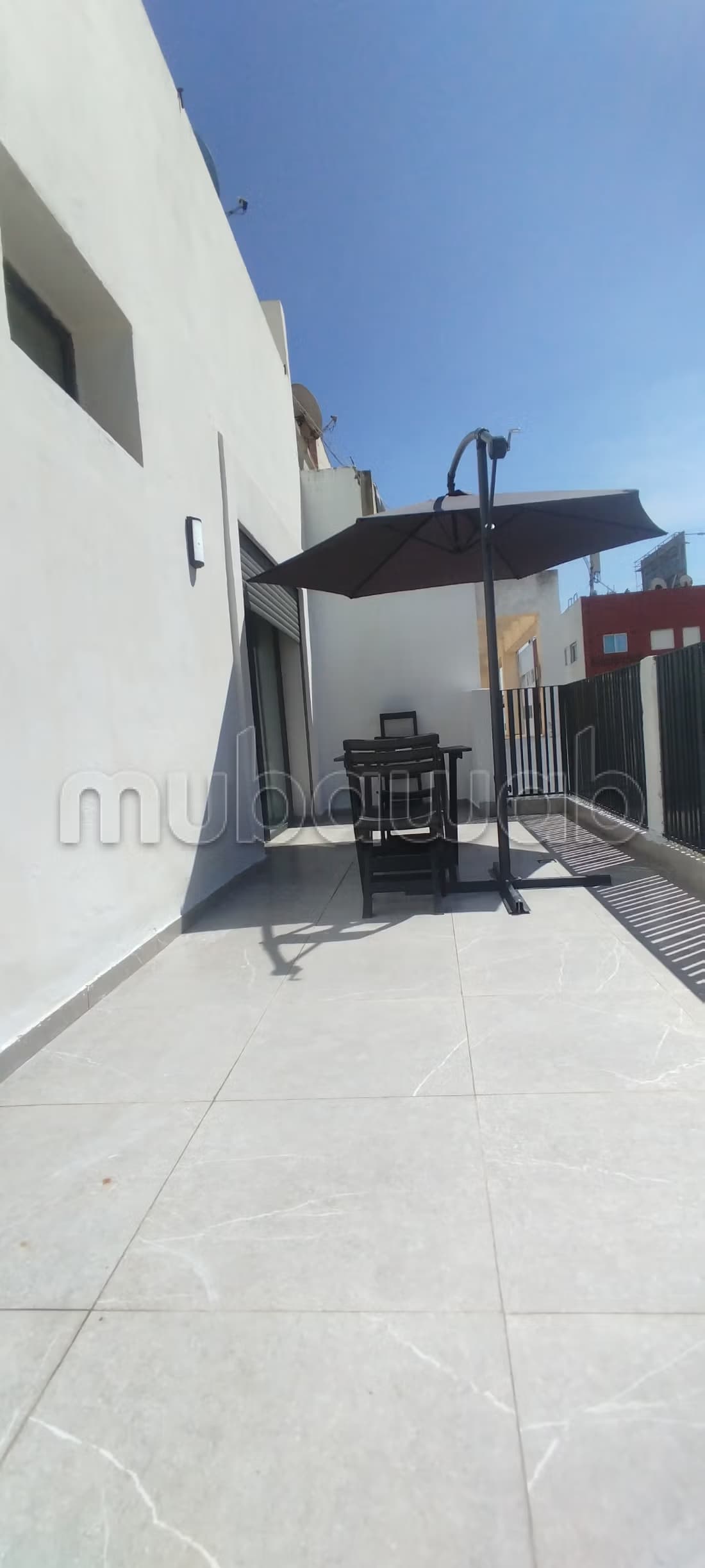 Location d'un appartement à Maârif. 1 chambre. Bien meublé