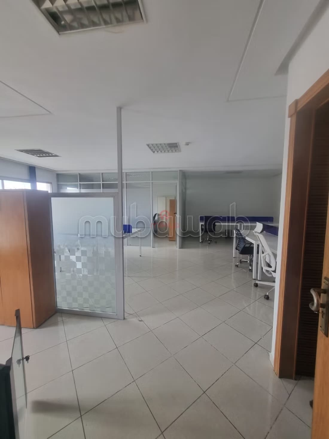 Location Bureau à quartier des hôpitaux