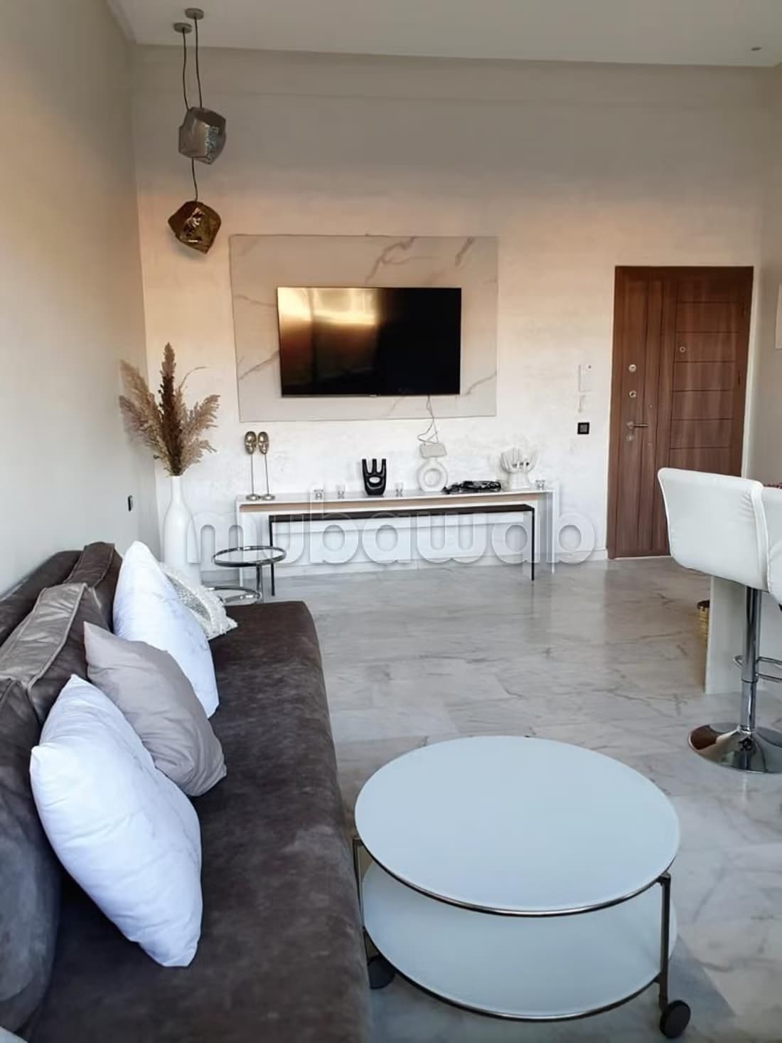 Superbe appartement à louer à Masmoudi. 1 Pièce. Meublé