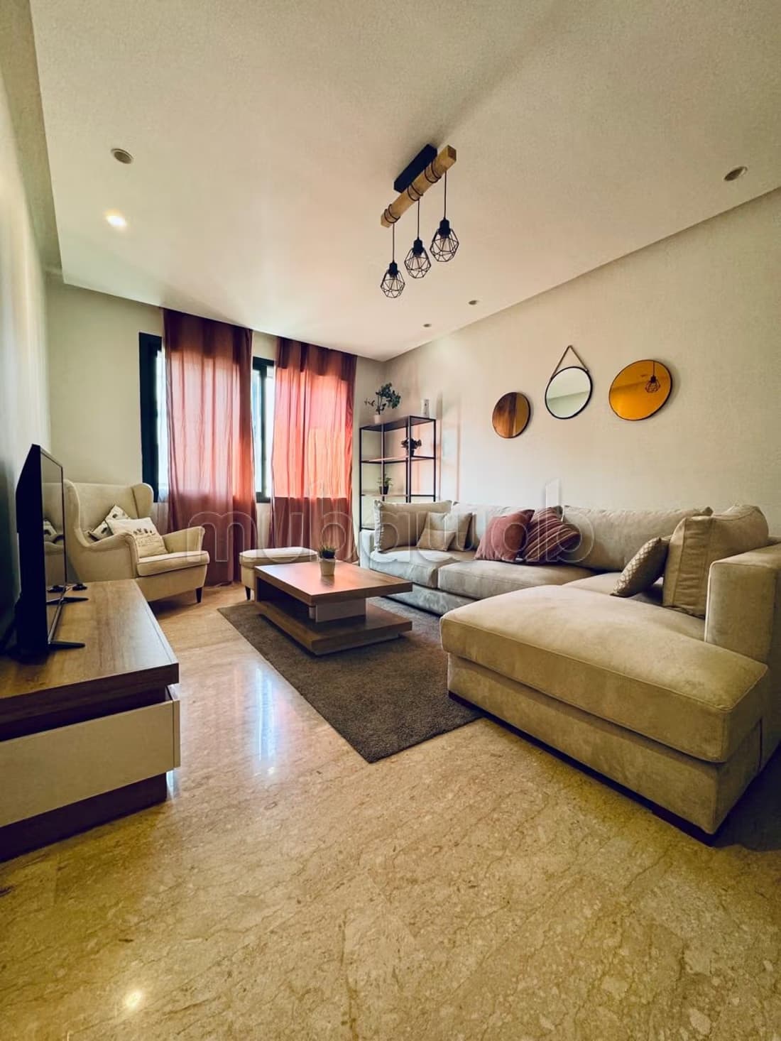 Appartement MEUBLÉ à louer sur Bd ZIRAOUI