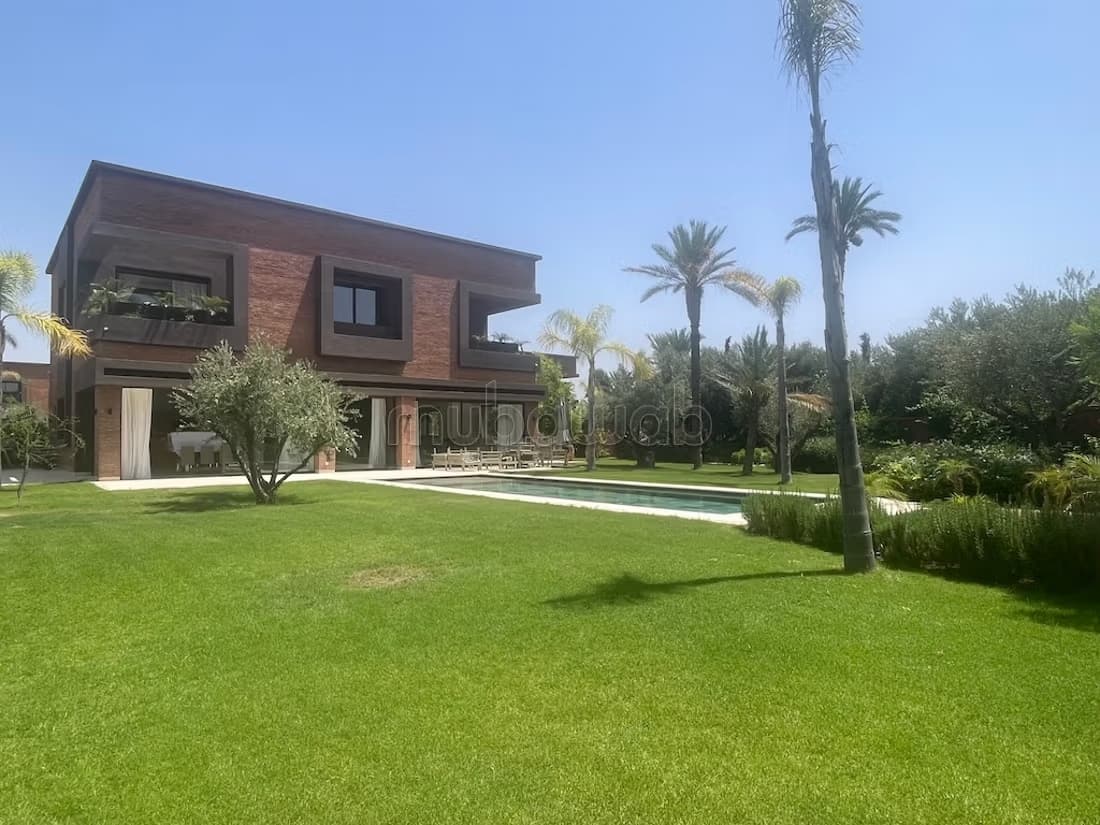 Avvilla d'exception marrakech en domaine securise