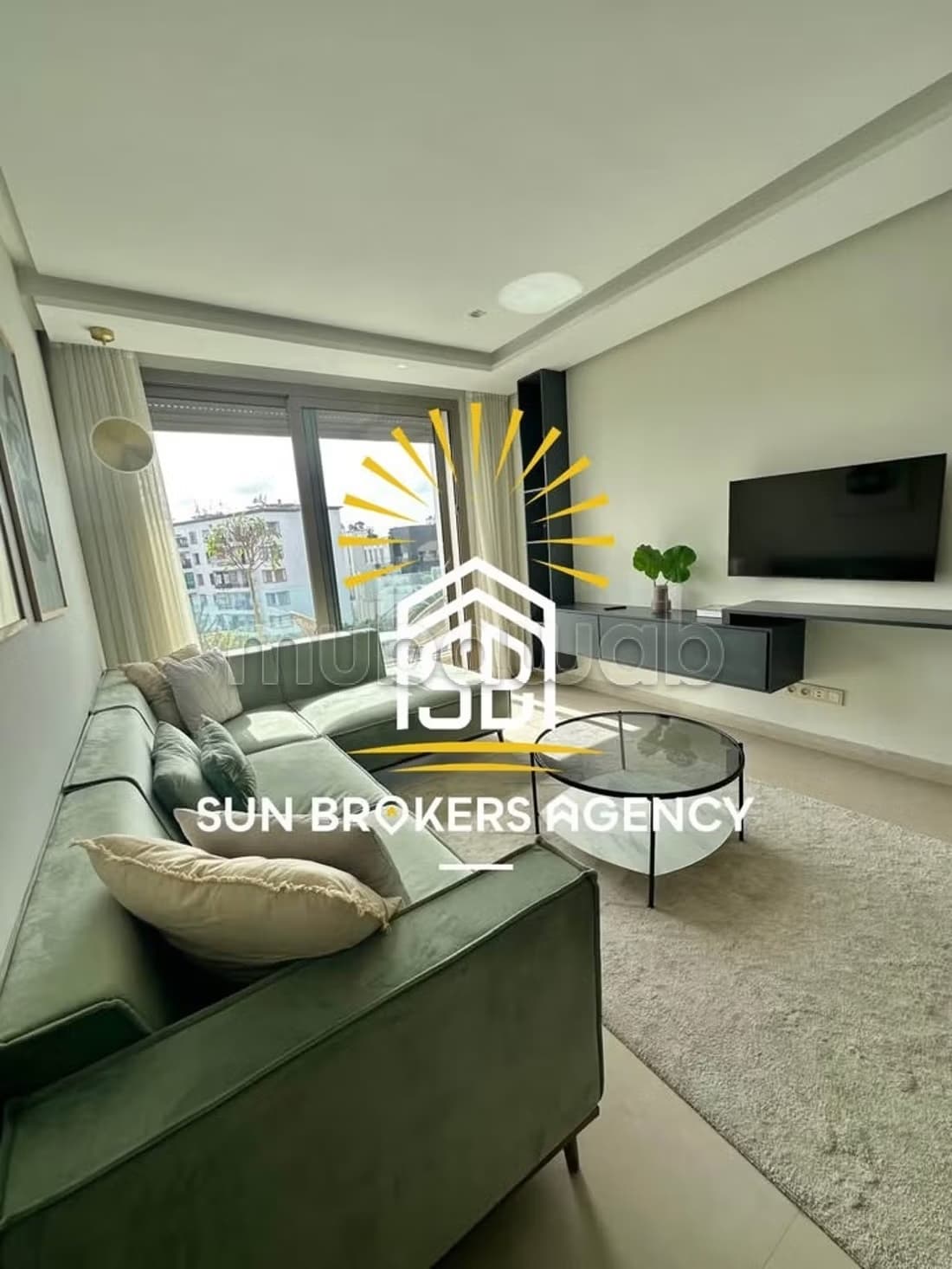 Superbe appartement à louer à Oasis. Surface totale 57 m². A...