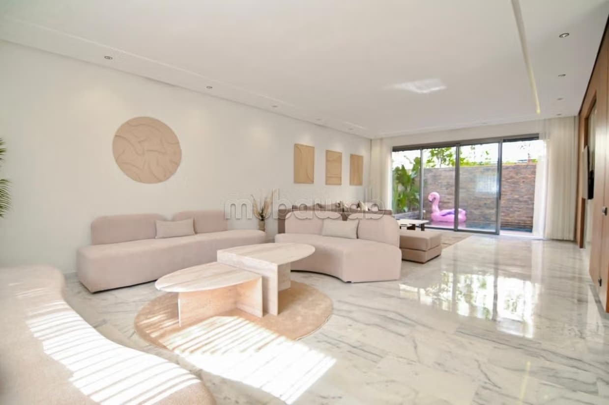 Luxueuse villa meublée à louer à proximité du palais Salman