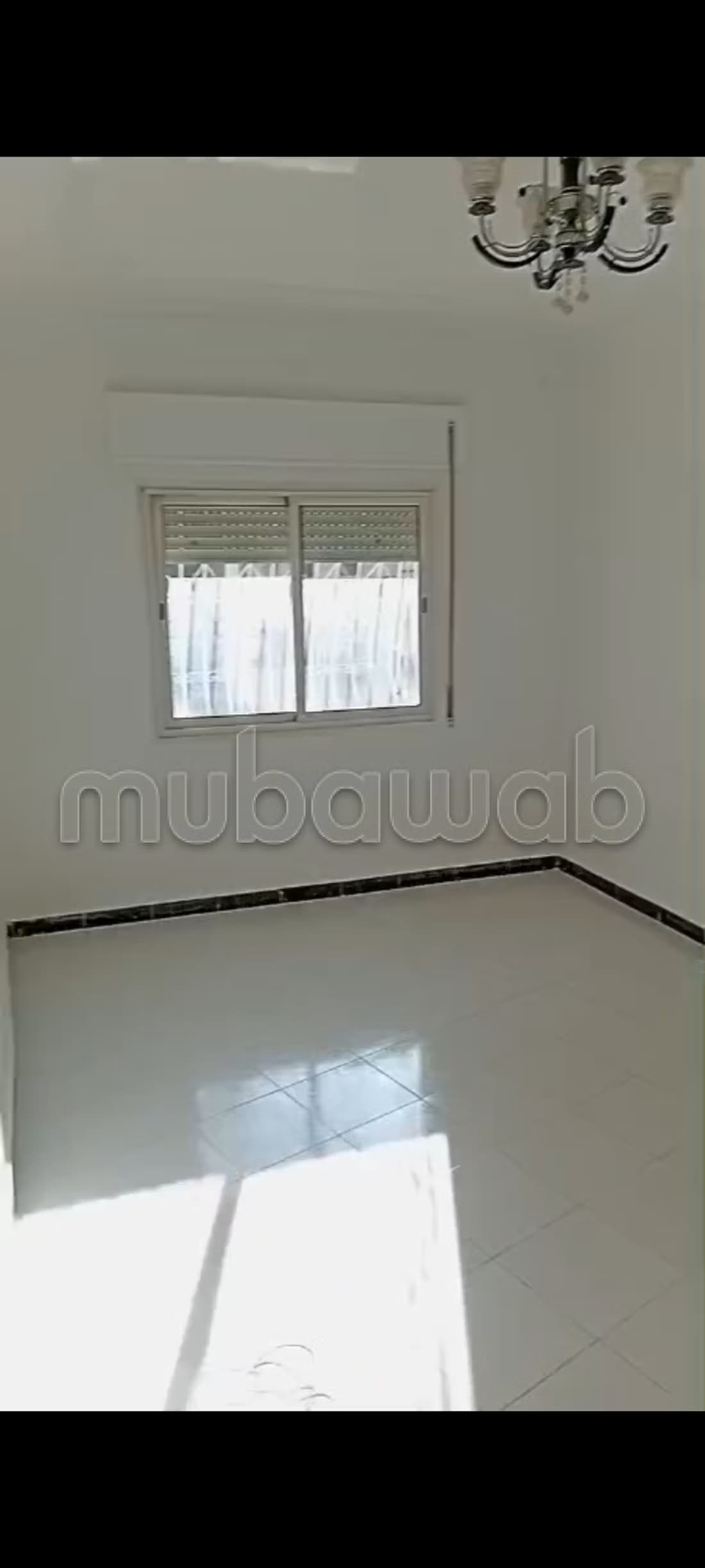 Vend appartement à Laaouina. 3 belles chambres. Climatisatio...