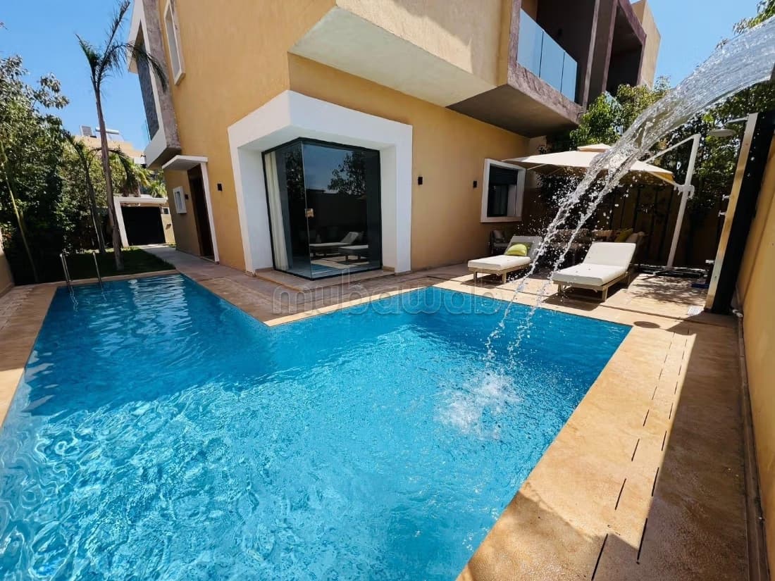 Villa à vendre de 360 m2 Route de l'Ourika KM 7, Marrakech