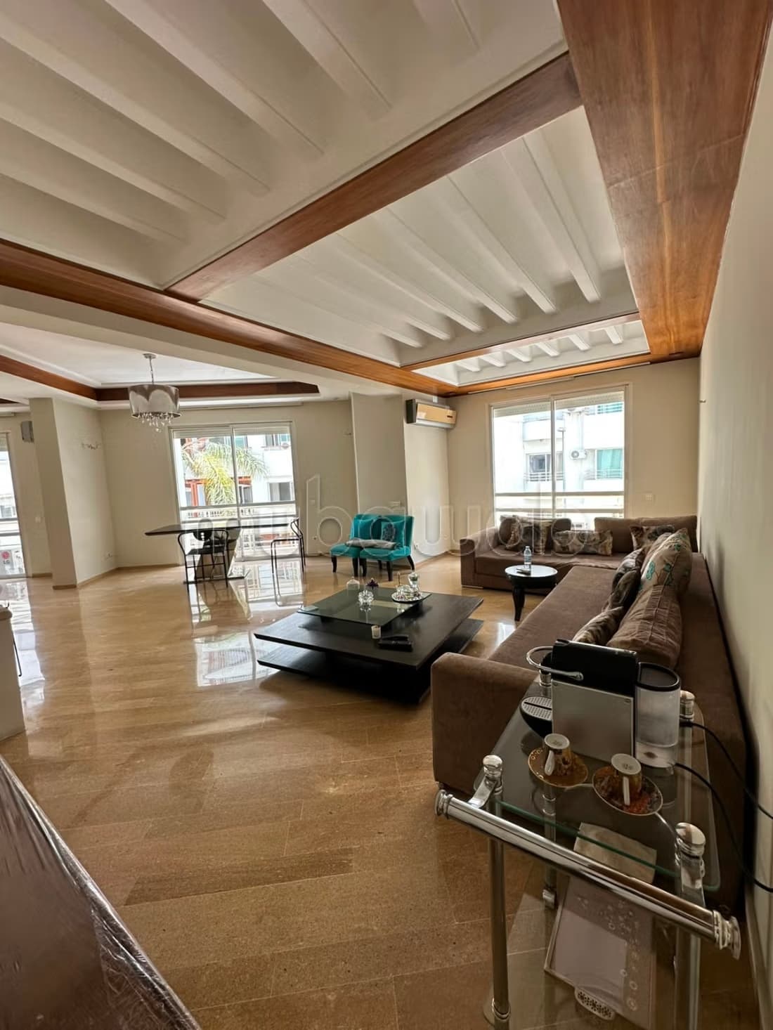 À vendre – Magnifique duplex de 372 m² au cœur de Racine