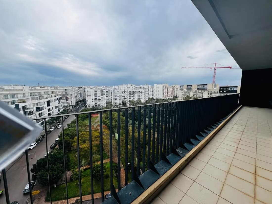 Appartement VIDE à louer 4ch